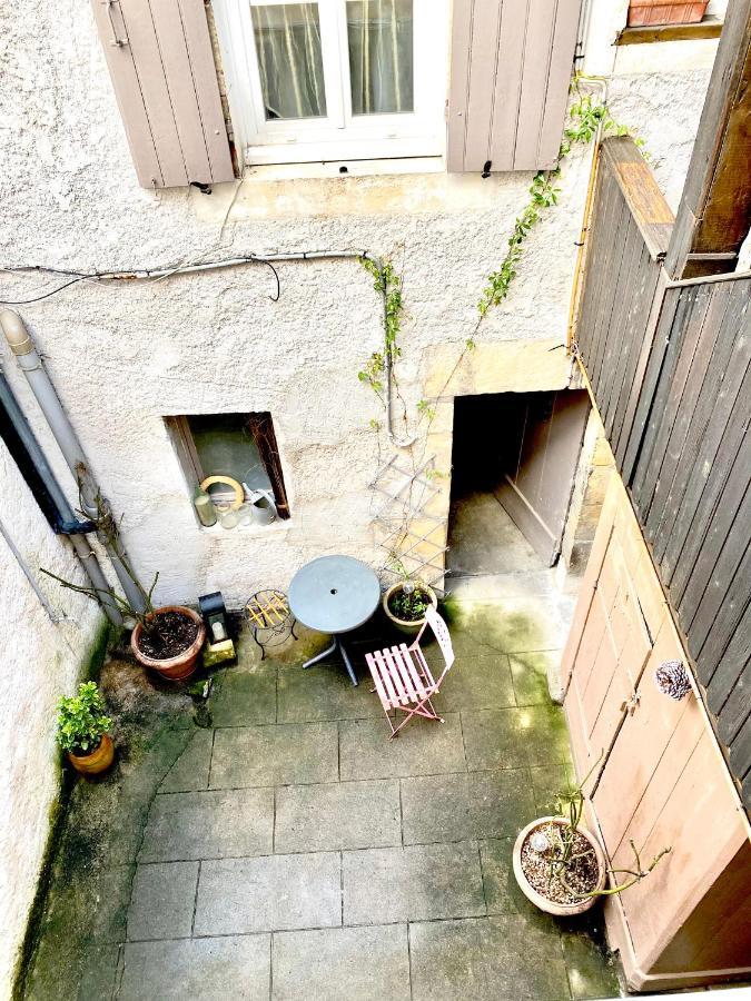 Appartamento Le Puits Du Bourg Nevers Esterno foto