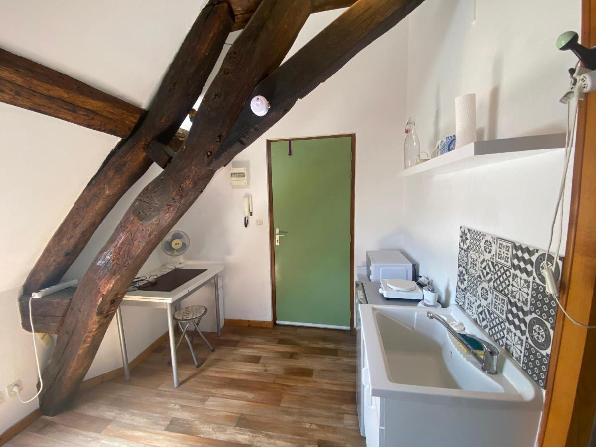 Appartamento Le Puits Du Bourg Nevers Esterno foto