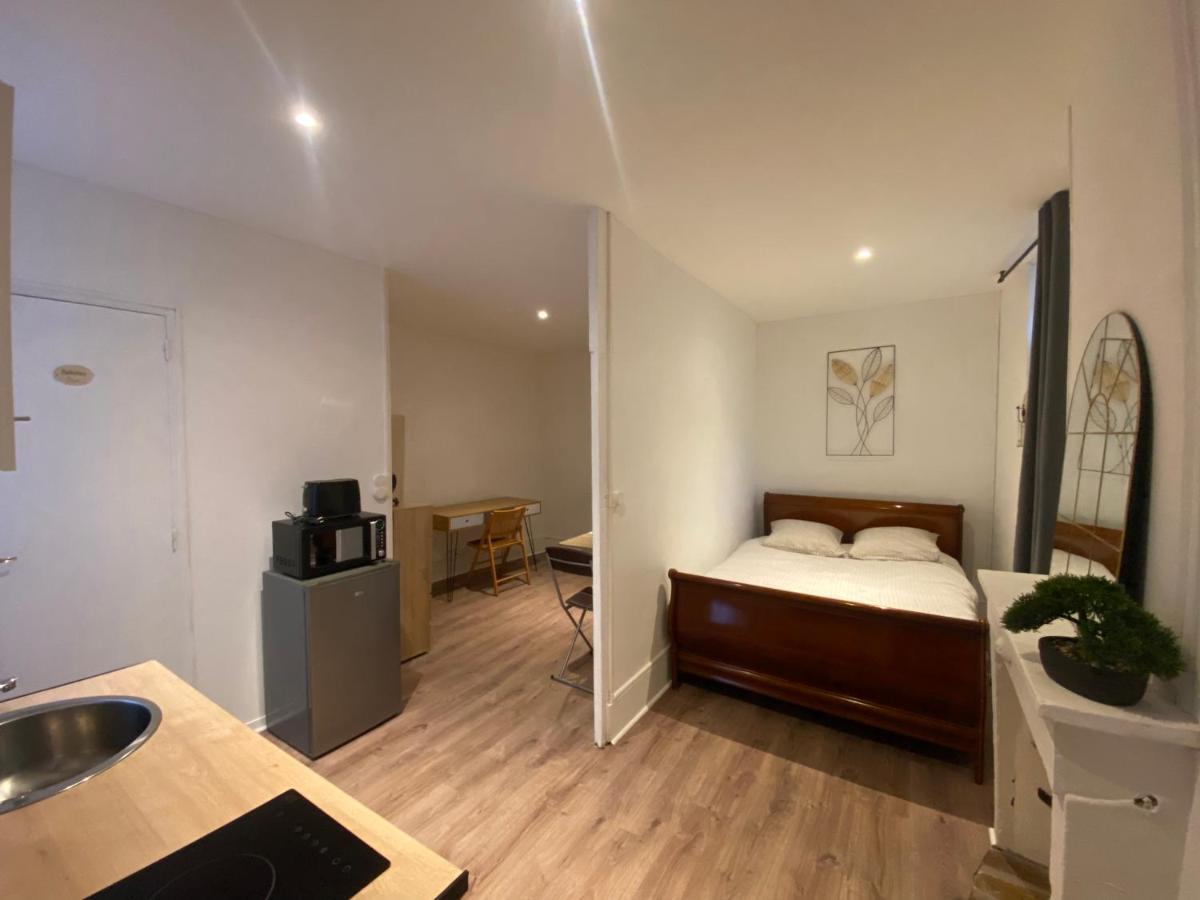 Appartamento Le Puits Du Bourg Nevers Esterno foto