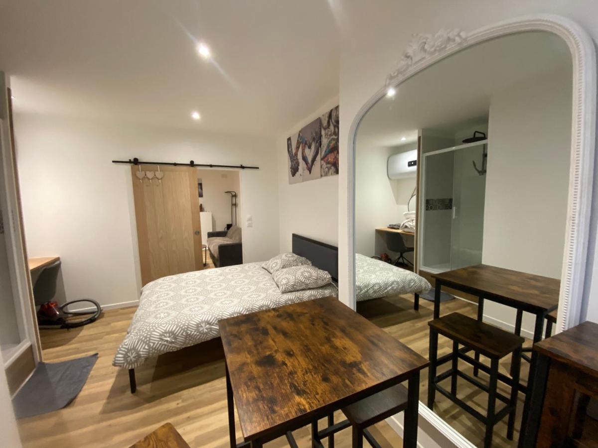 Appartamento Le Puits Du Bourg Nevers Esterno foto