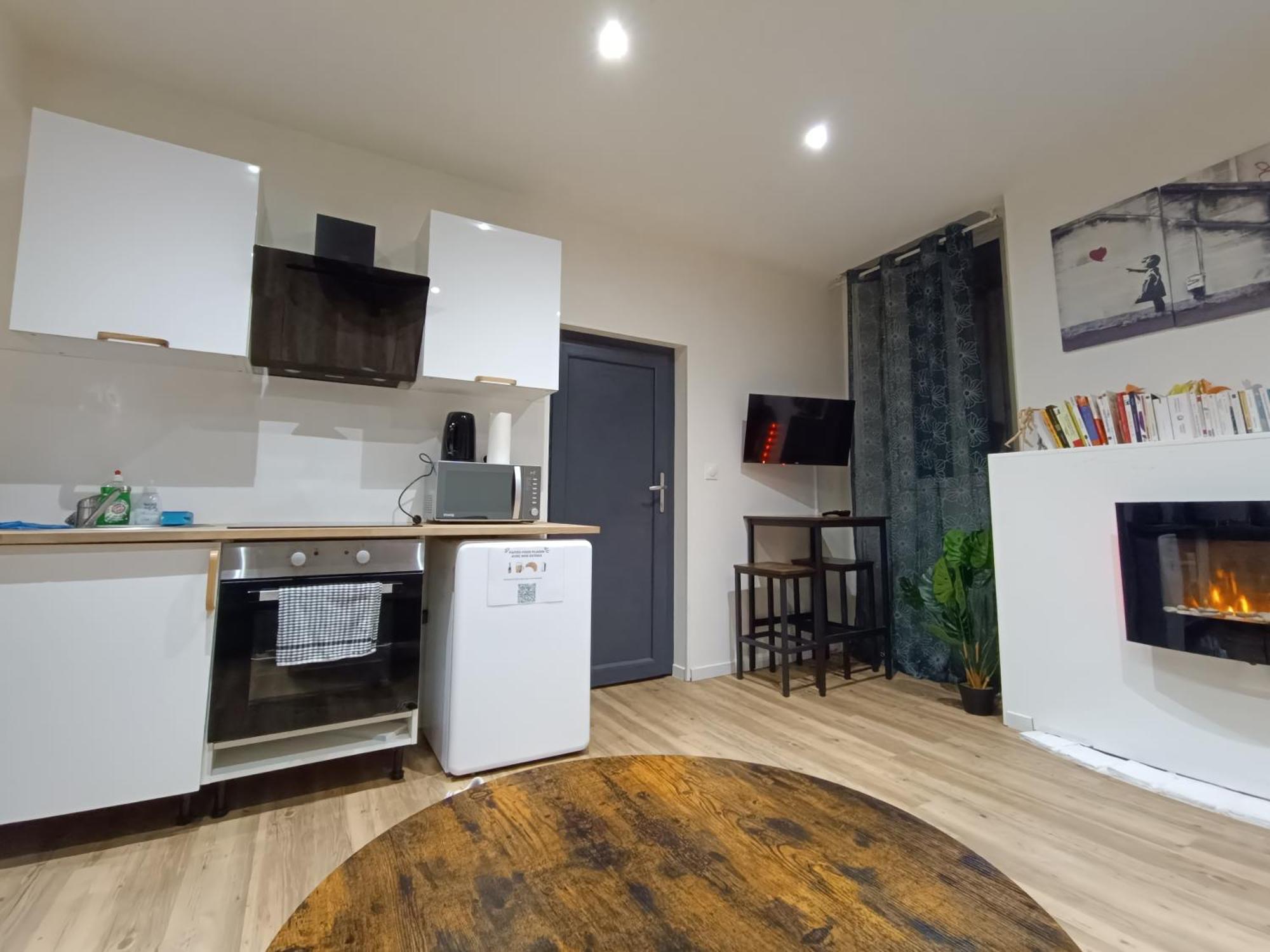 Appartamento Le Puits Du Bourg Nevers Esterno foto