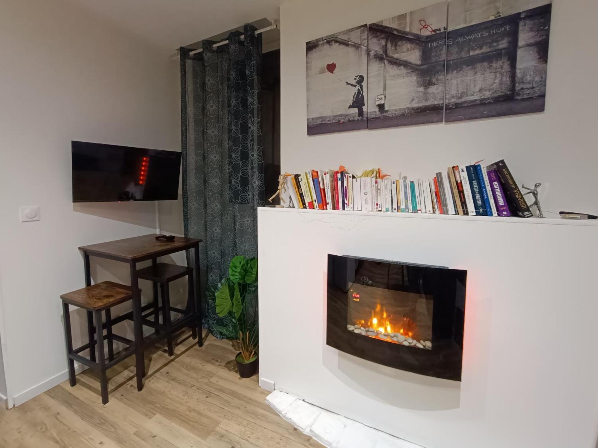 Appartamento Le Puits Du Bourg Nevers Esterno foto
